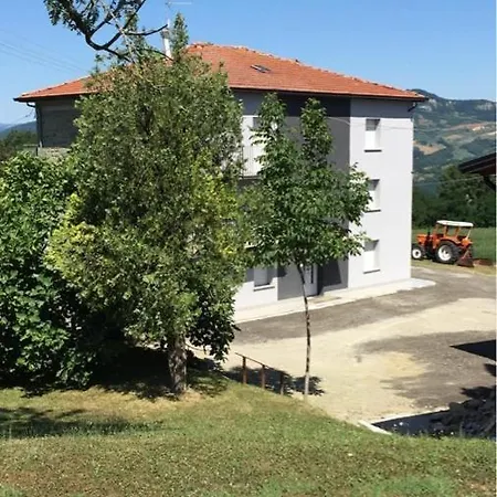 Pratopiano 3* Toano